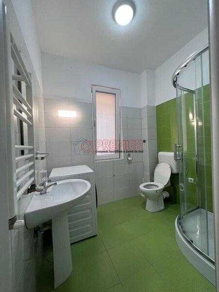 Berceni, Grand Arena arsgonierap parcare, bloc nou